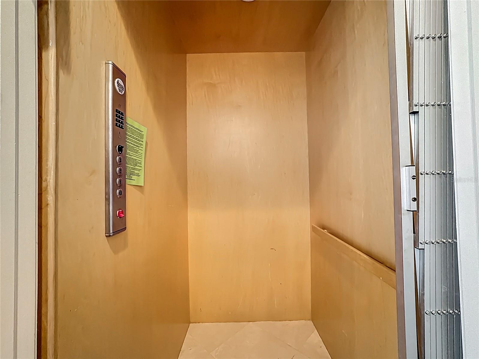 Listing photo id 61 for 529 77th Street