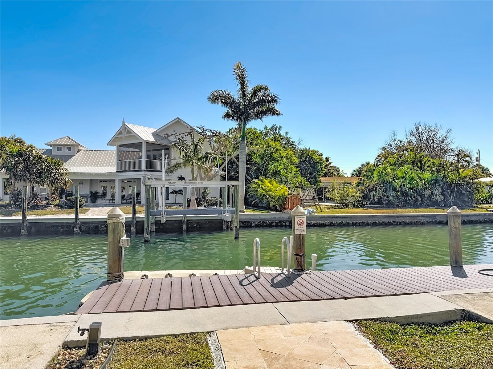 Listing photo id 78 for 529 77th Street