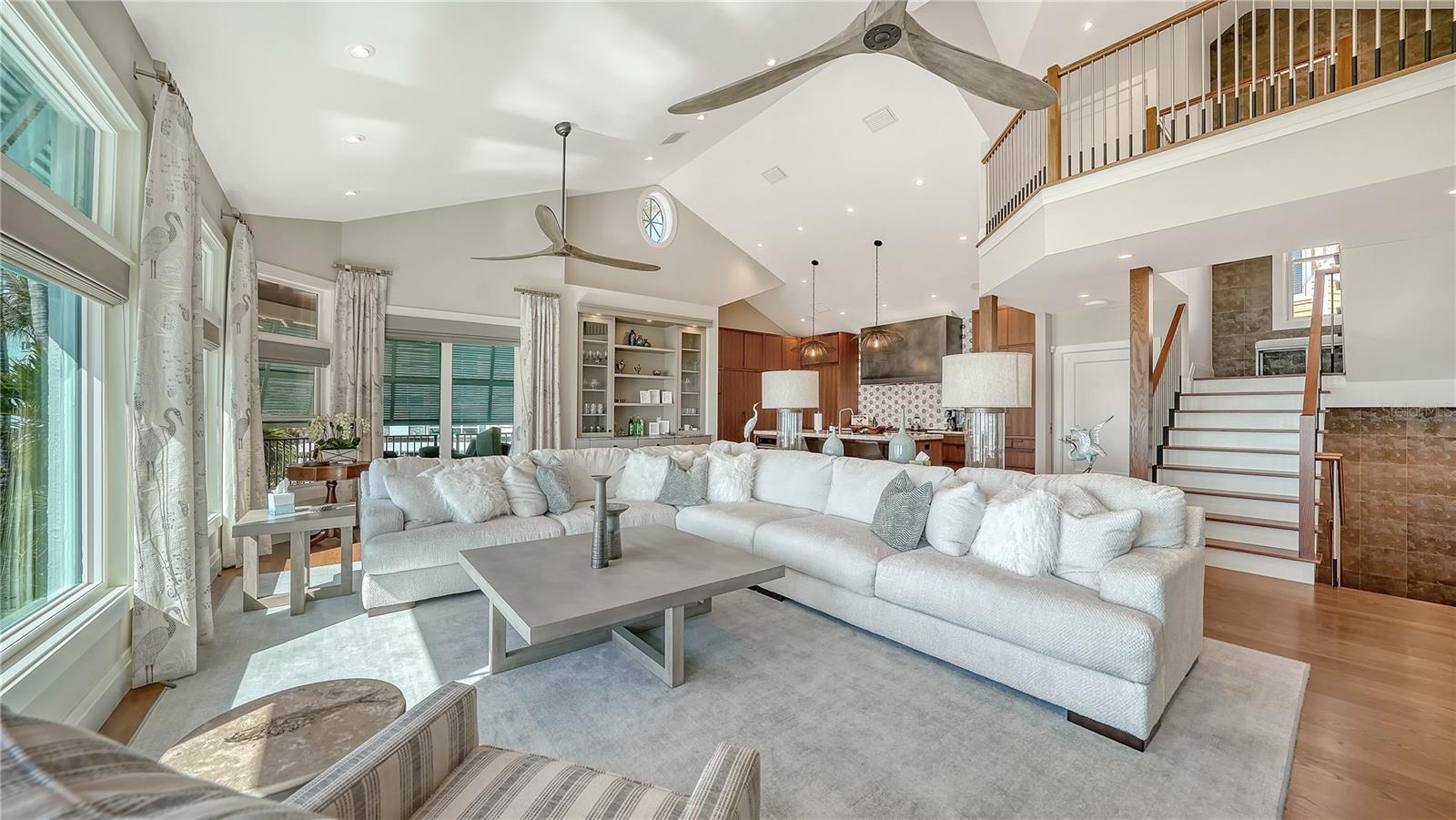 Image 10 of 73 For 95 52nd Street