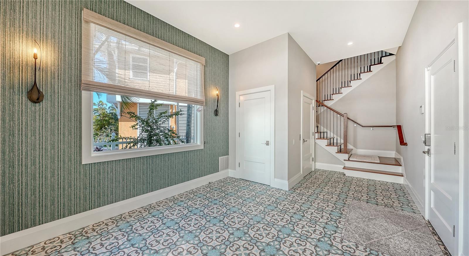 Image 18 of 73 For 95 52nd Street