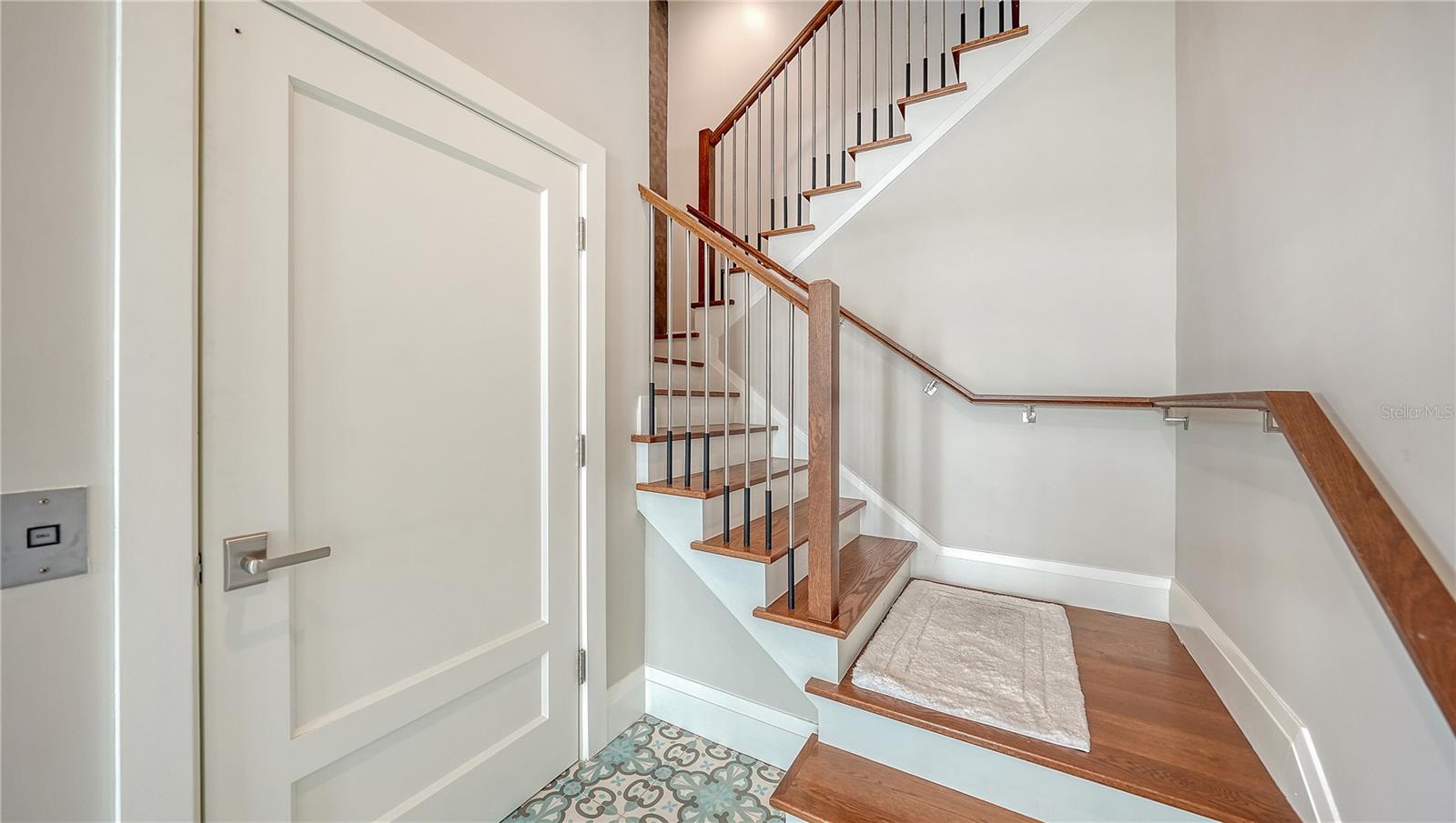 Image 20 of 73 For 95 52nd Street