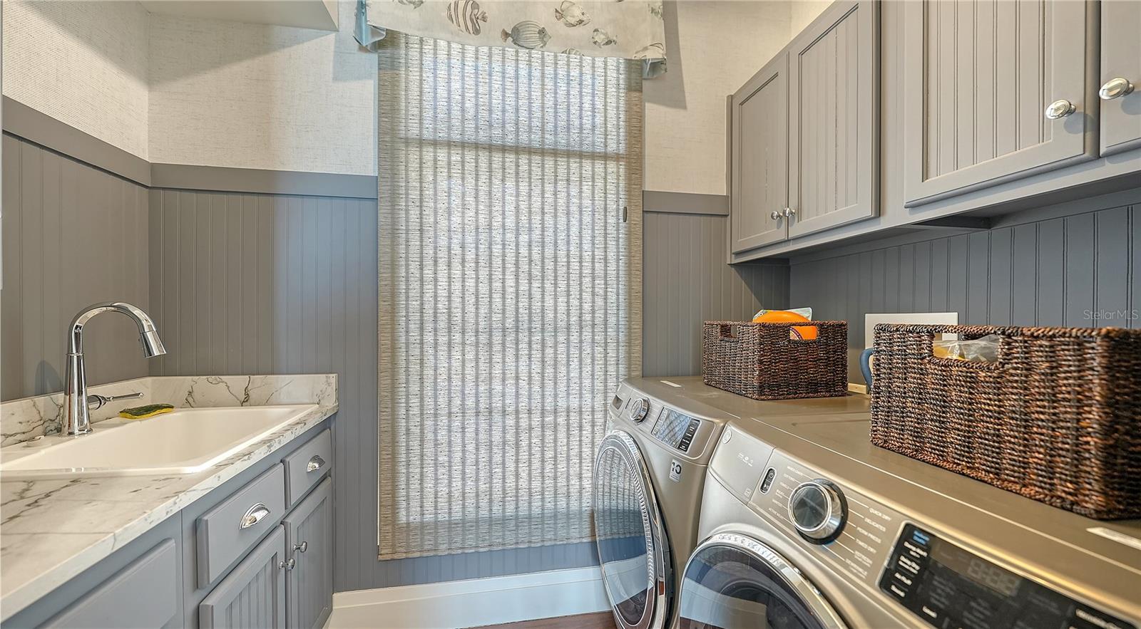 Image 26 of 73 For 95 52nd Street