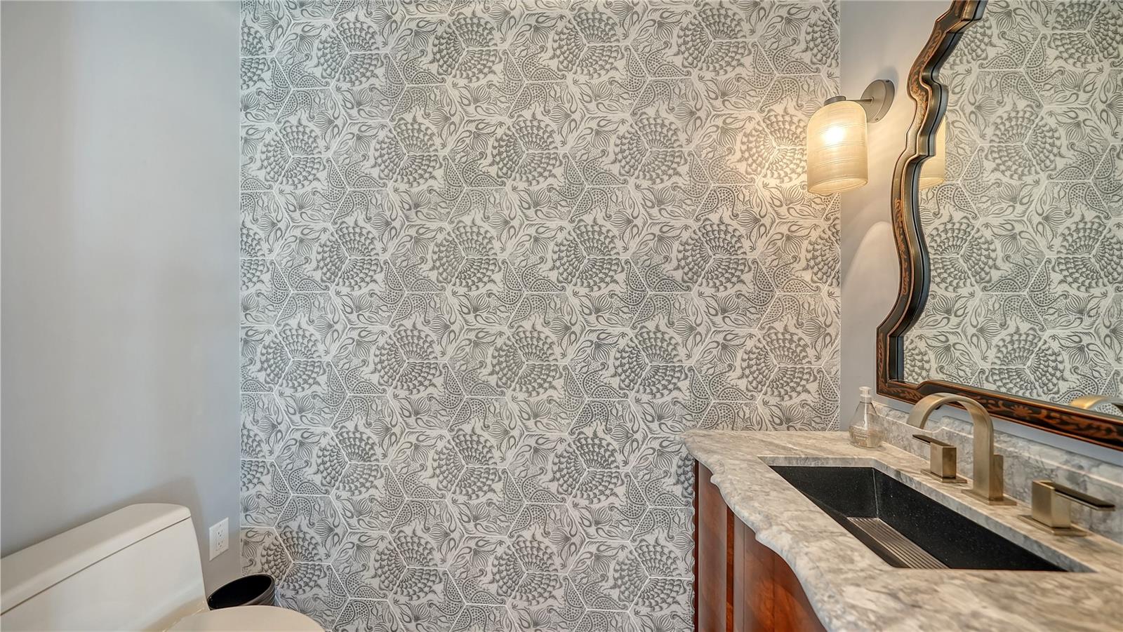 Image 27 of 73 For 95 52nd Street