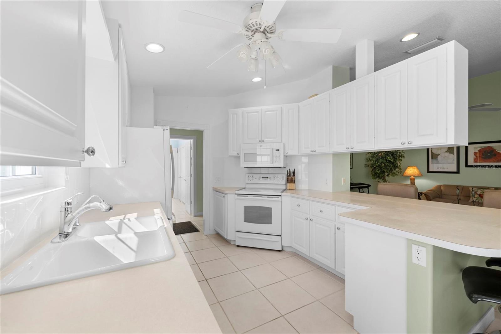 Image 15 of 43 For 7517 Renato Court