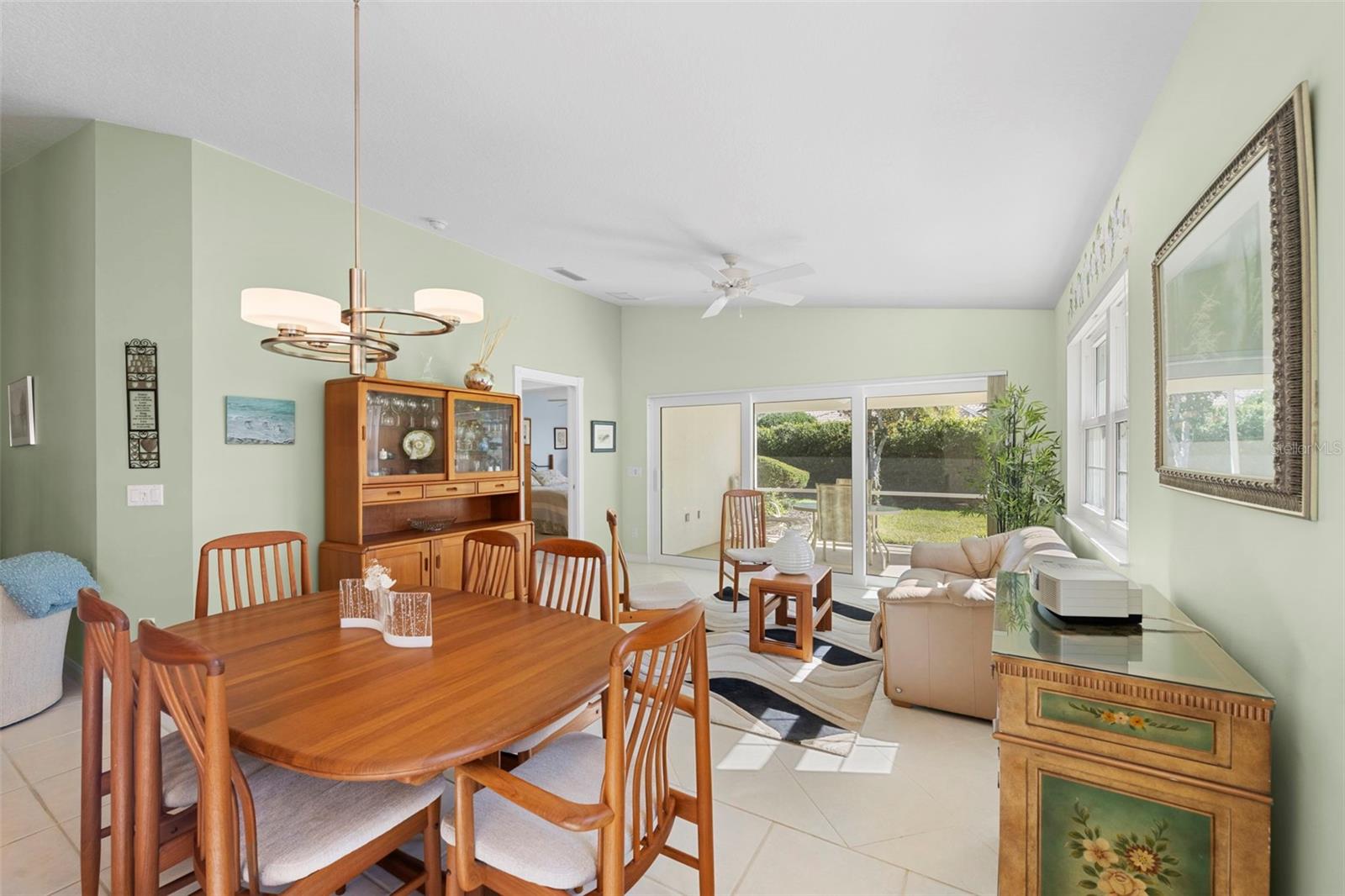 Image 8 of 43 For 7517 Renato Court