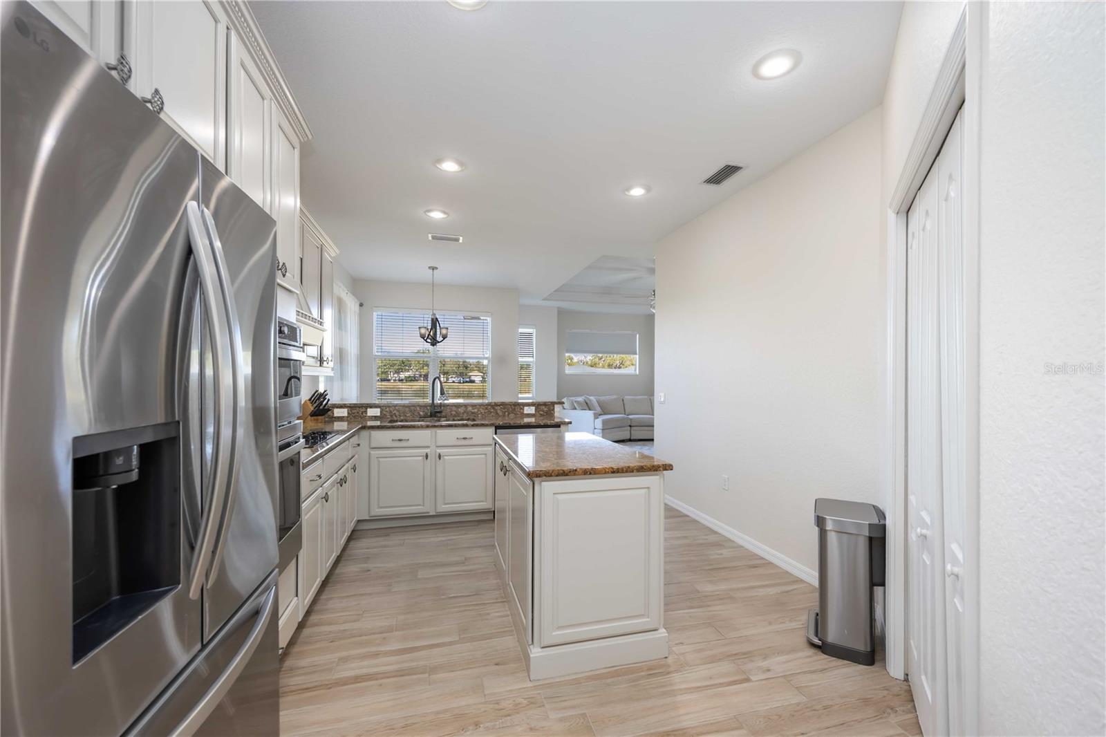 Image 11 of 57 For 9109 Winter Harbour Way