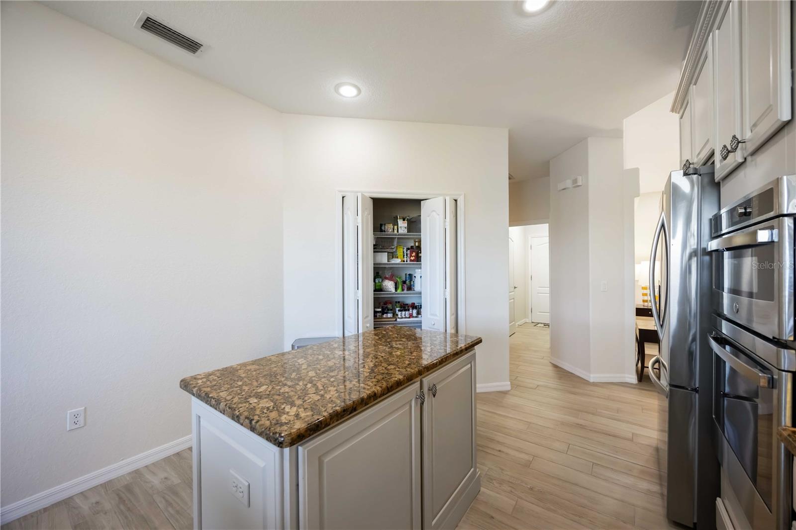 Image 13 of 57 For 9109 Winter Harbour Way