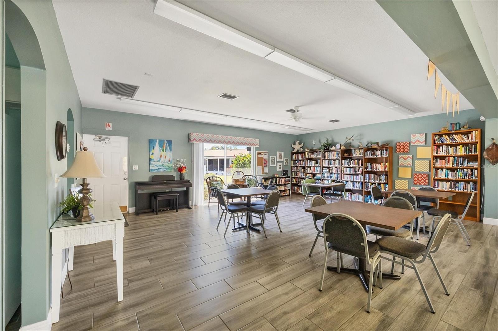 Image 17 of 20 For 2807 Swifton Drive 3