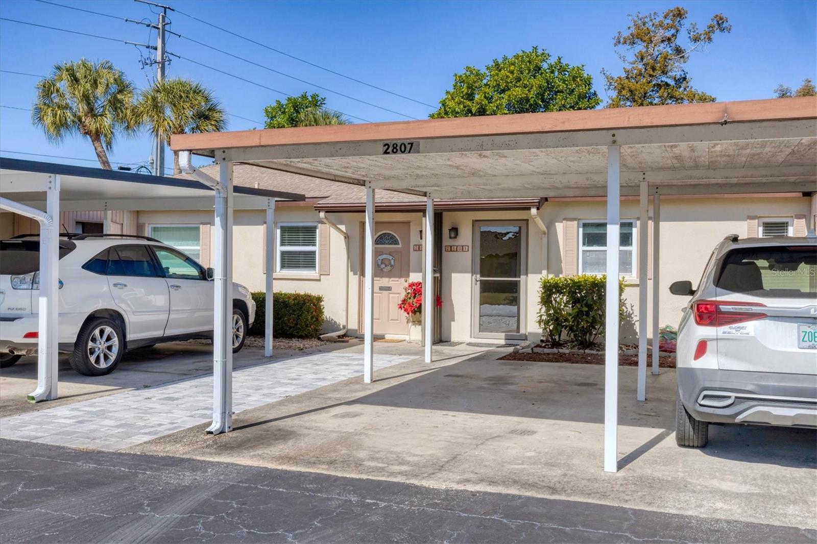 Image 2 of 20 For 2807 Swifton Drive 3