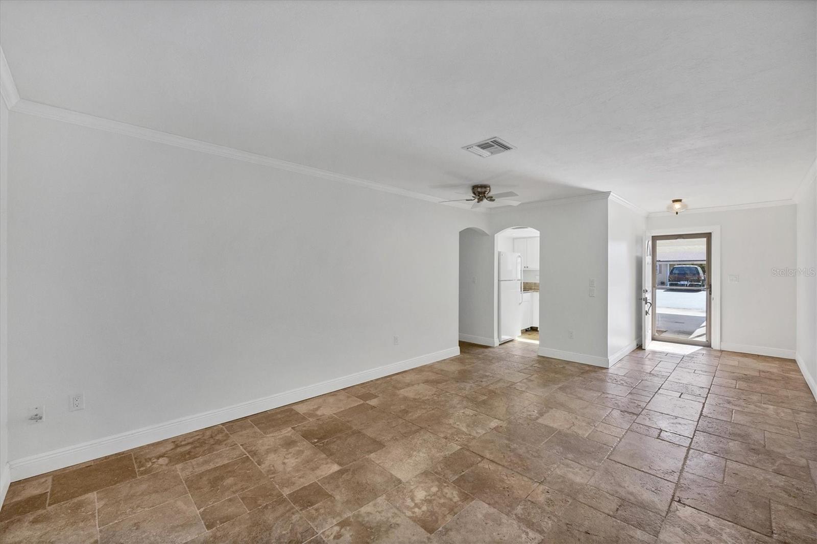 Image 4 of 20 For 2807 Swifton Drive 3