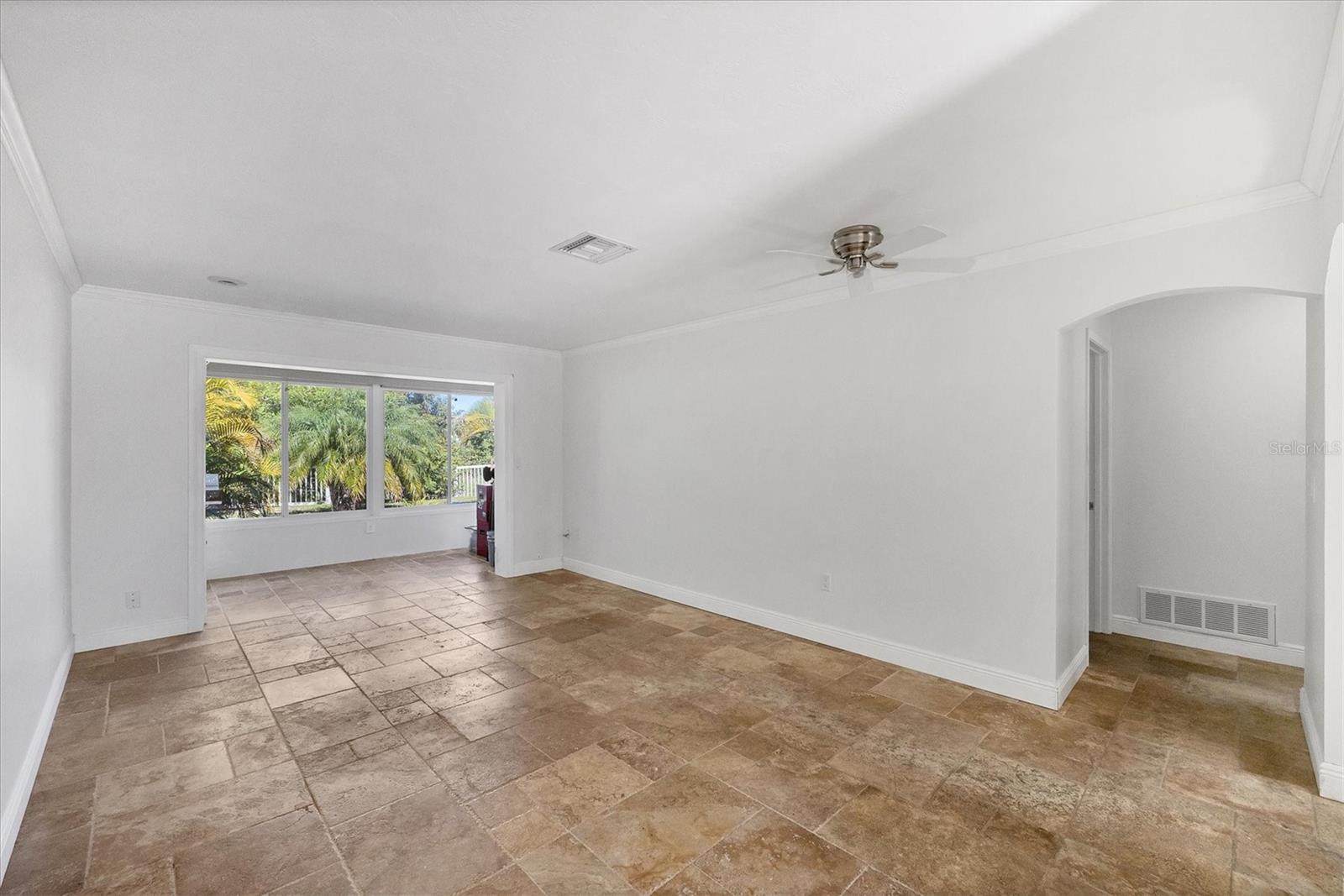 Image 6 of 20 For 2807 Swifton Drive 3