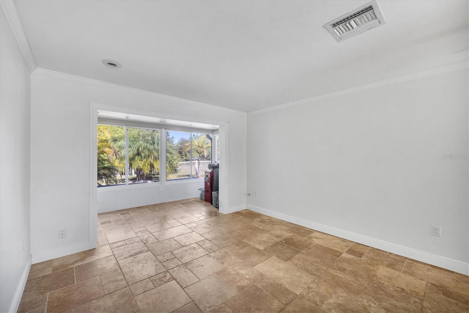 Image 7 of 20 For 2807 Swifton Drive 3