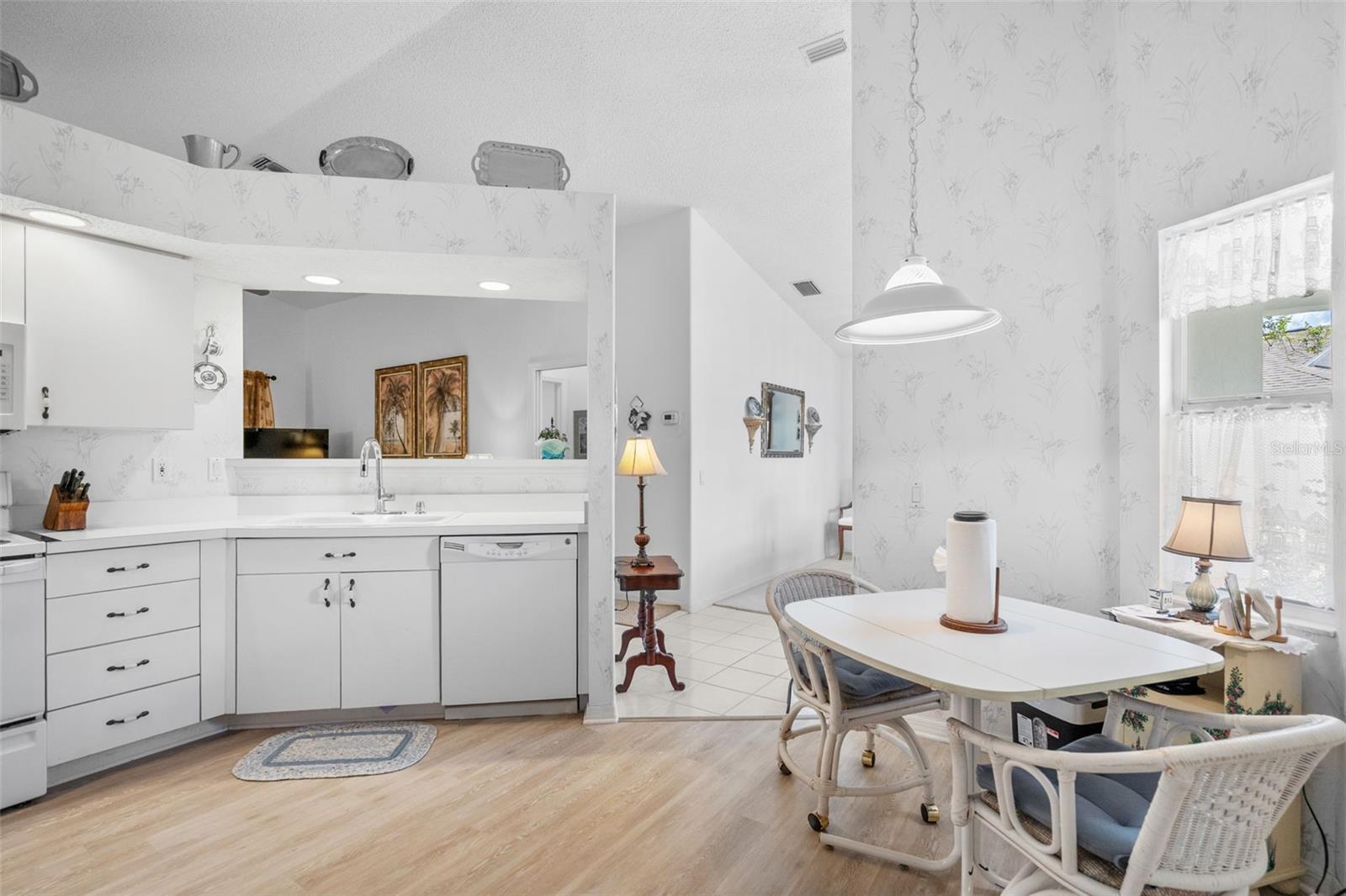 Image 10 of 17 For 4532 Fern Drive