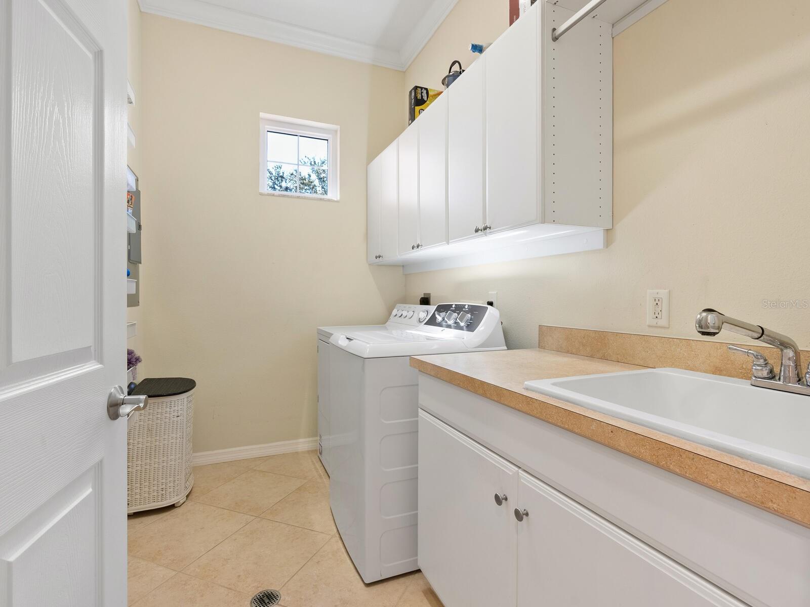 Image 23 of 29 For 3685 Square West Lane 28