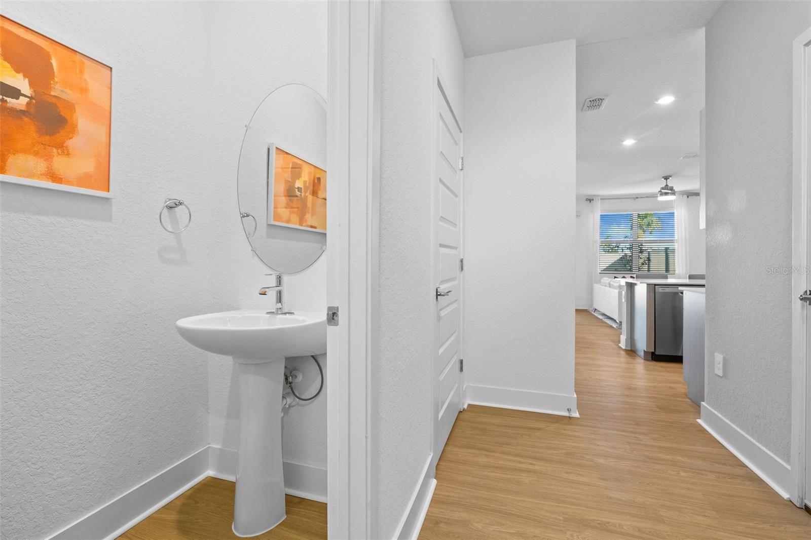 Image 5 of 29 For 8054 Gulfstream Court