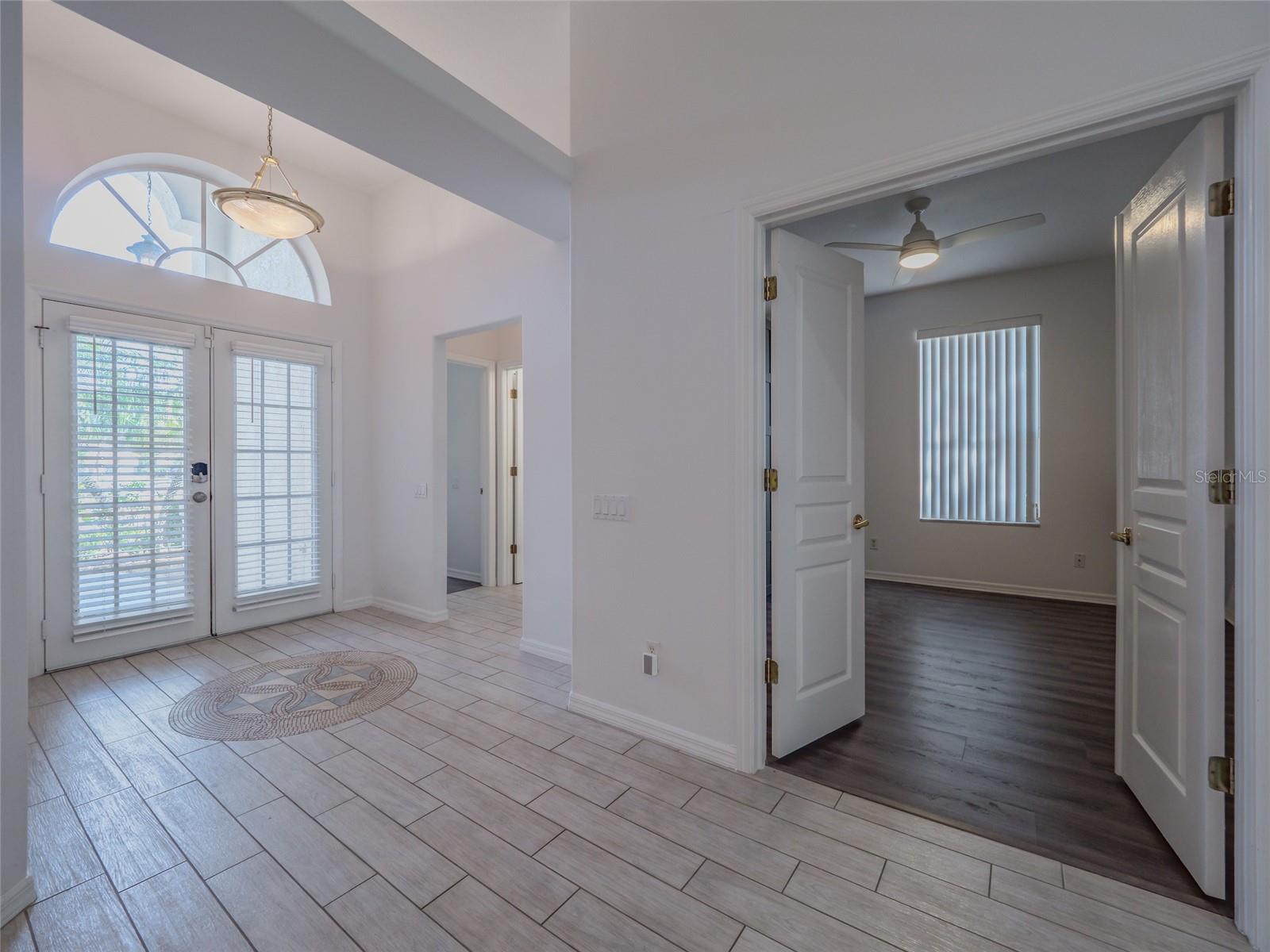 Image 49 of 70 For 6721 Oak Manor Drive