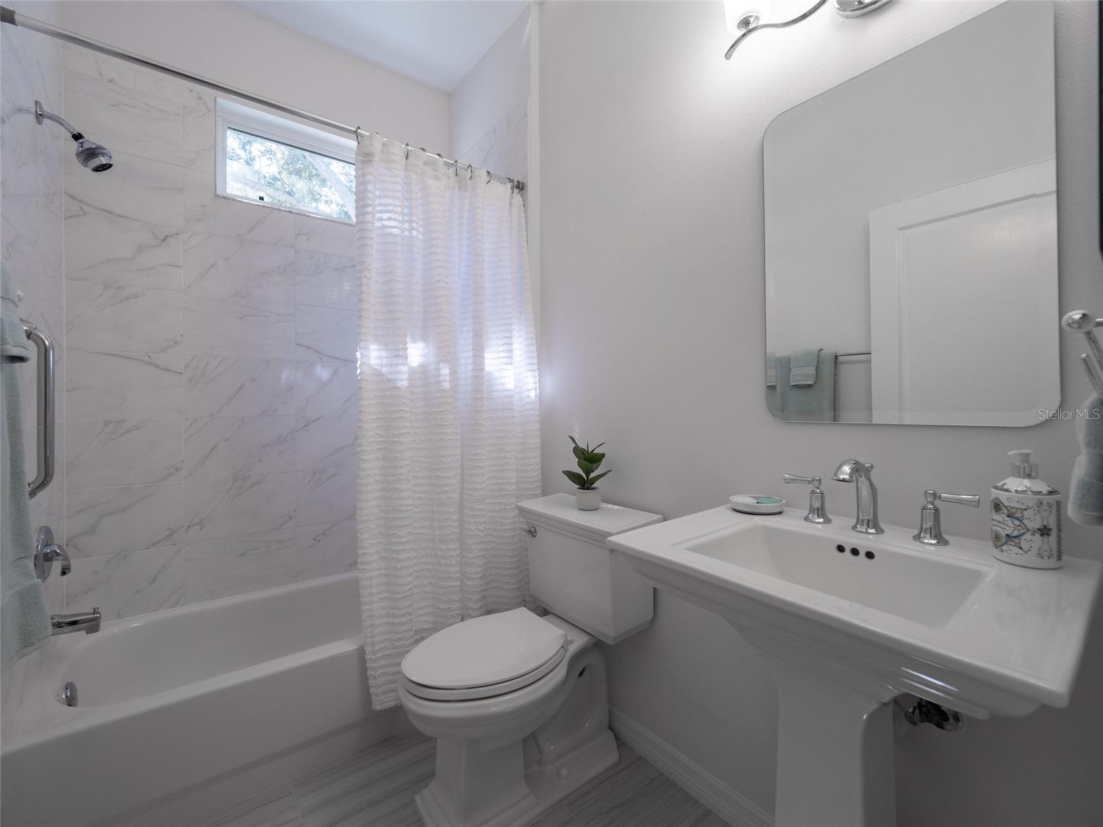 Image 53 of 70 For 6721 Oak Manor Drive