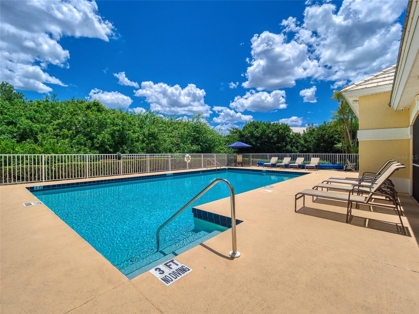 Image 56 of 70 For 6721 Oak Manor Drive