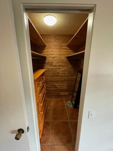 Image 17 of 25 For 2208 Robinson Avenue