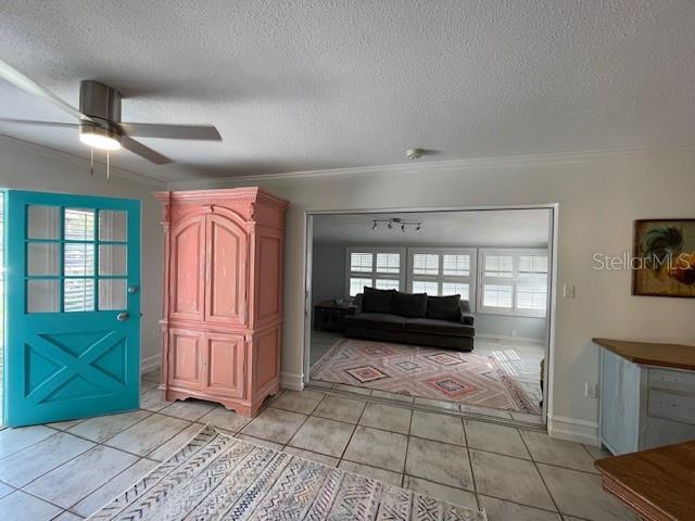 Image 7 of 25 For 2208 Robinson Avenue