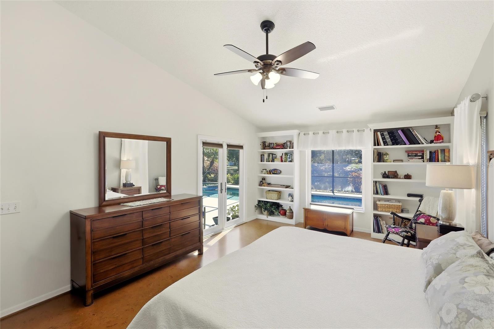 Image 15 of 40 For 12806 7th Avenue Ne