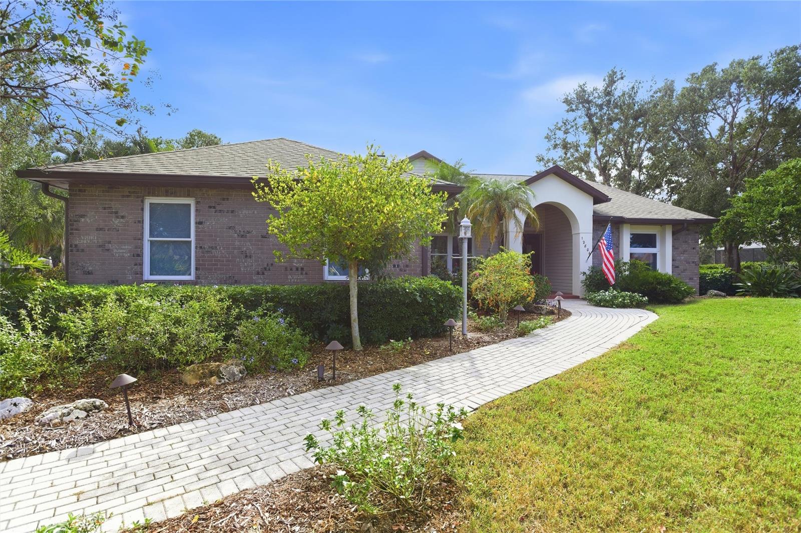 Image 2 of 40 For 12806 7th Avenue Ne