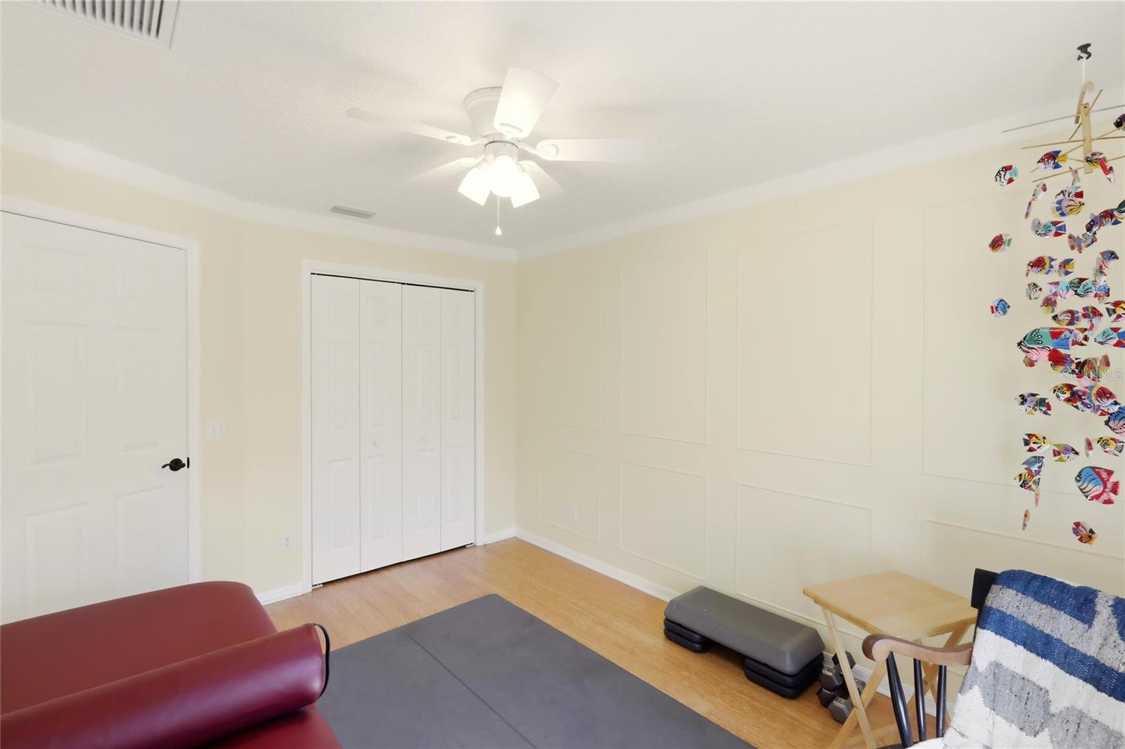 Image 21 of 40 For 12806 7th Avenue Ne