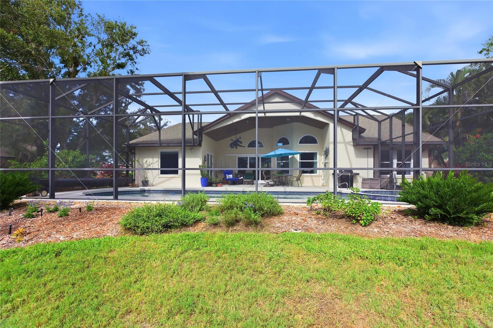 Image 32 of 40 For 12806 7th Avenue Ne