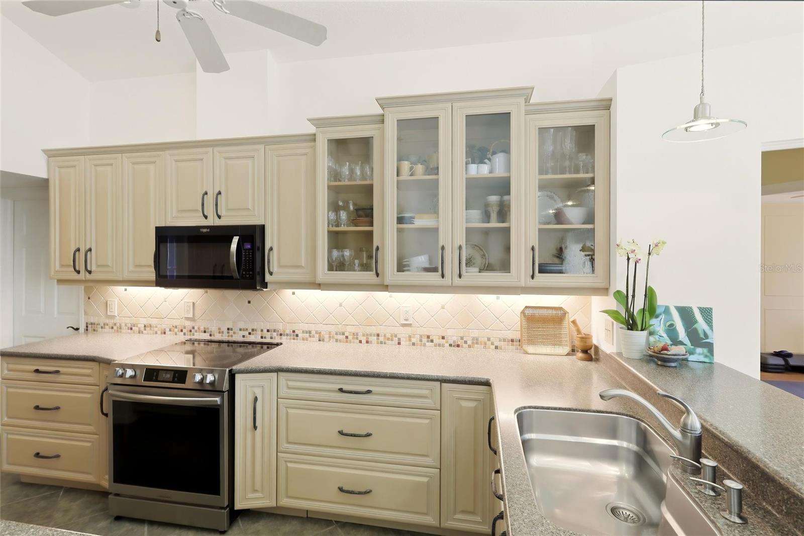 Image 7 of 40 For 12806 7th Avenue Ne