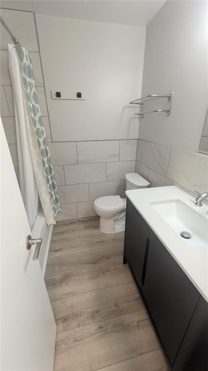 Image 20 of 24 For 6973 Madonna Place