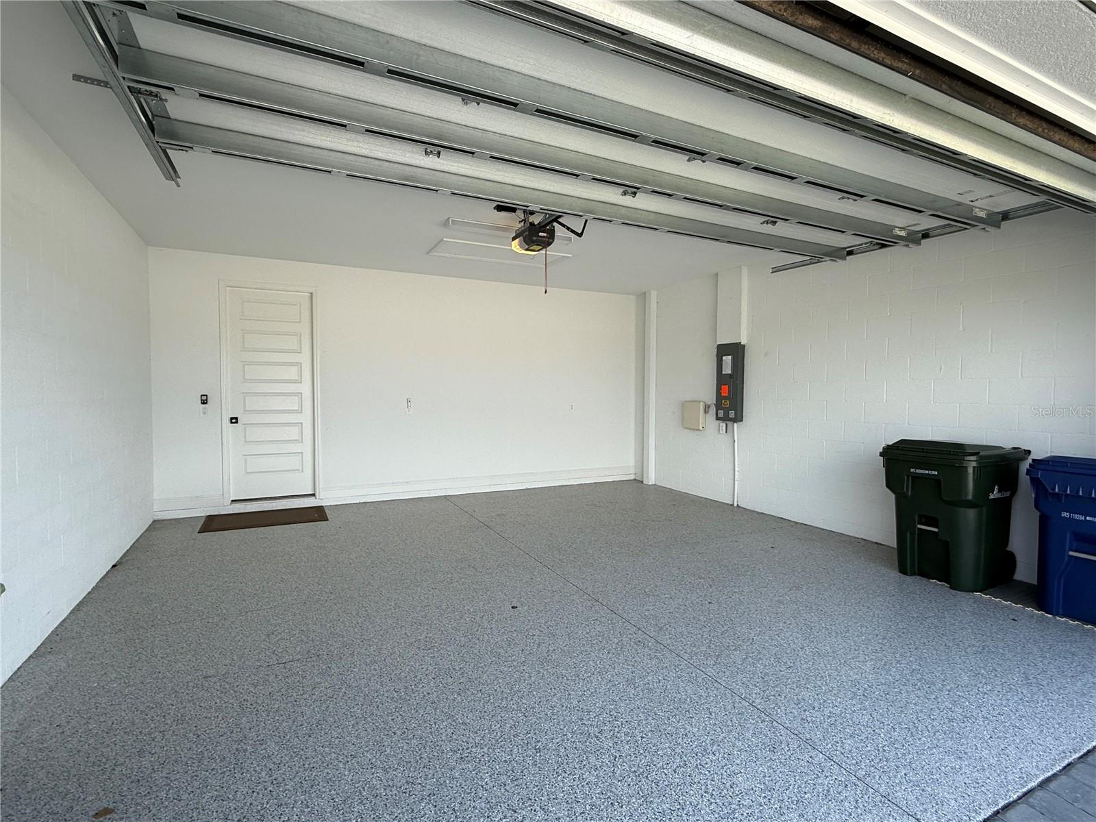 Image 21 of 49 For 1007 Waterline Court