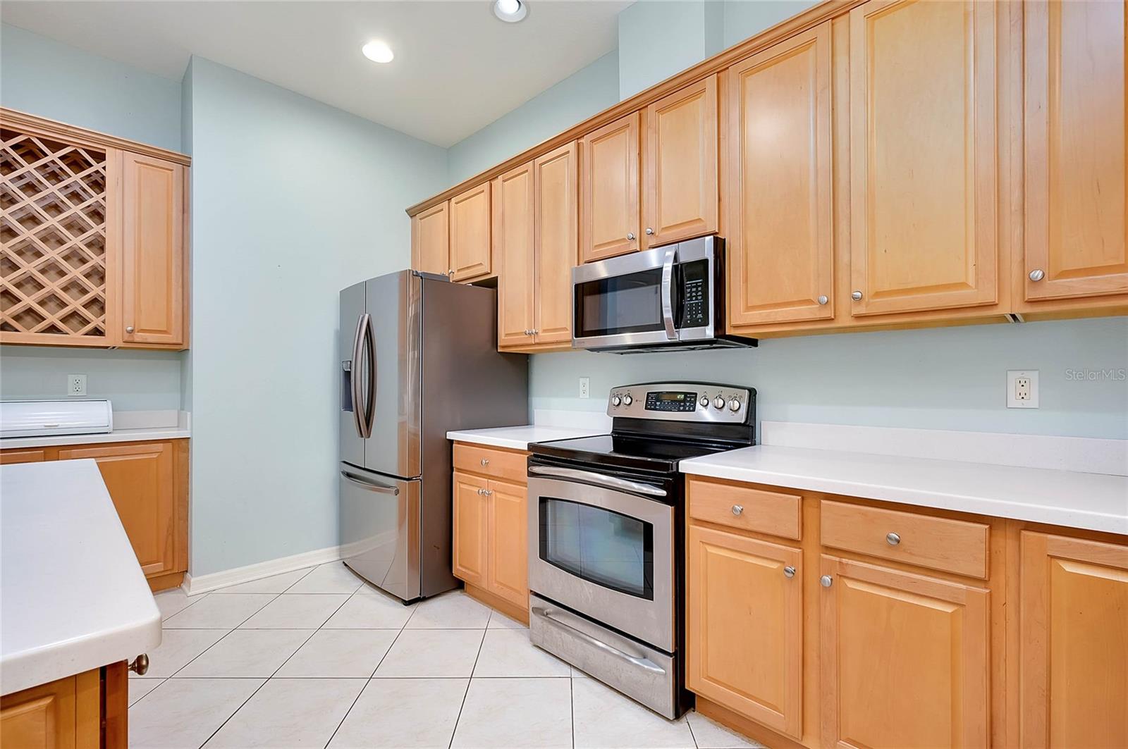 Image 15 of 73 For 7303 Hamilton Road