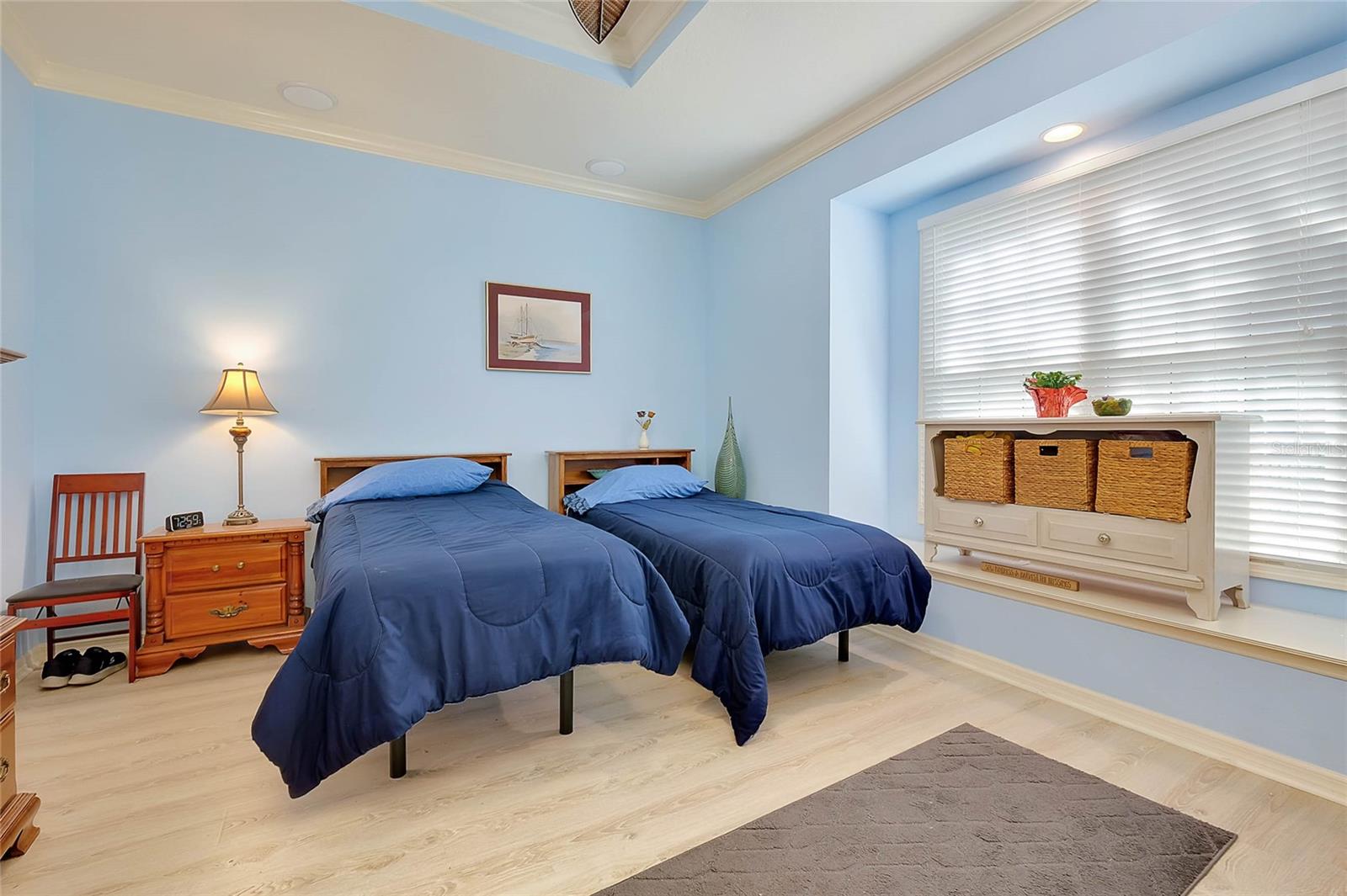 Image 24 of 73 For 7303 Hamilton Road