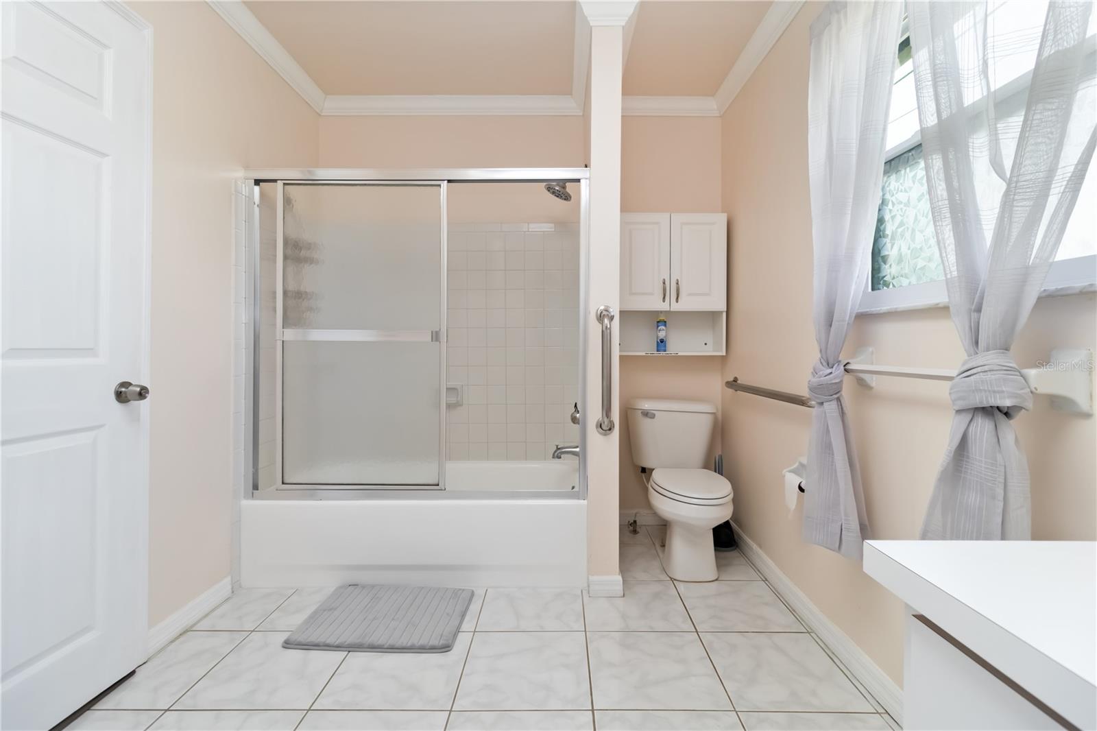 Image 29 of 69 For 3102 34th Avenue