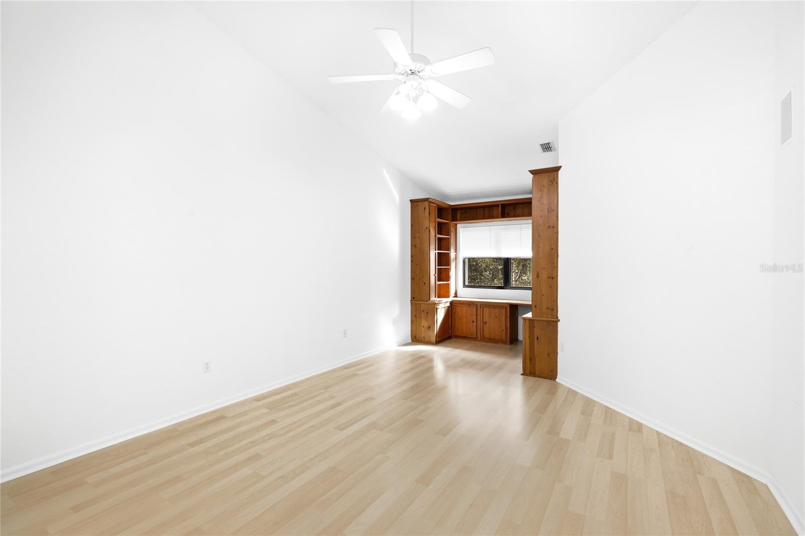 Image 18 of 57 For 1648 Starling Drive 202