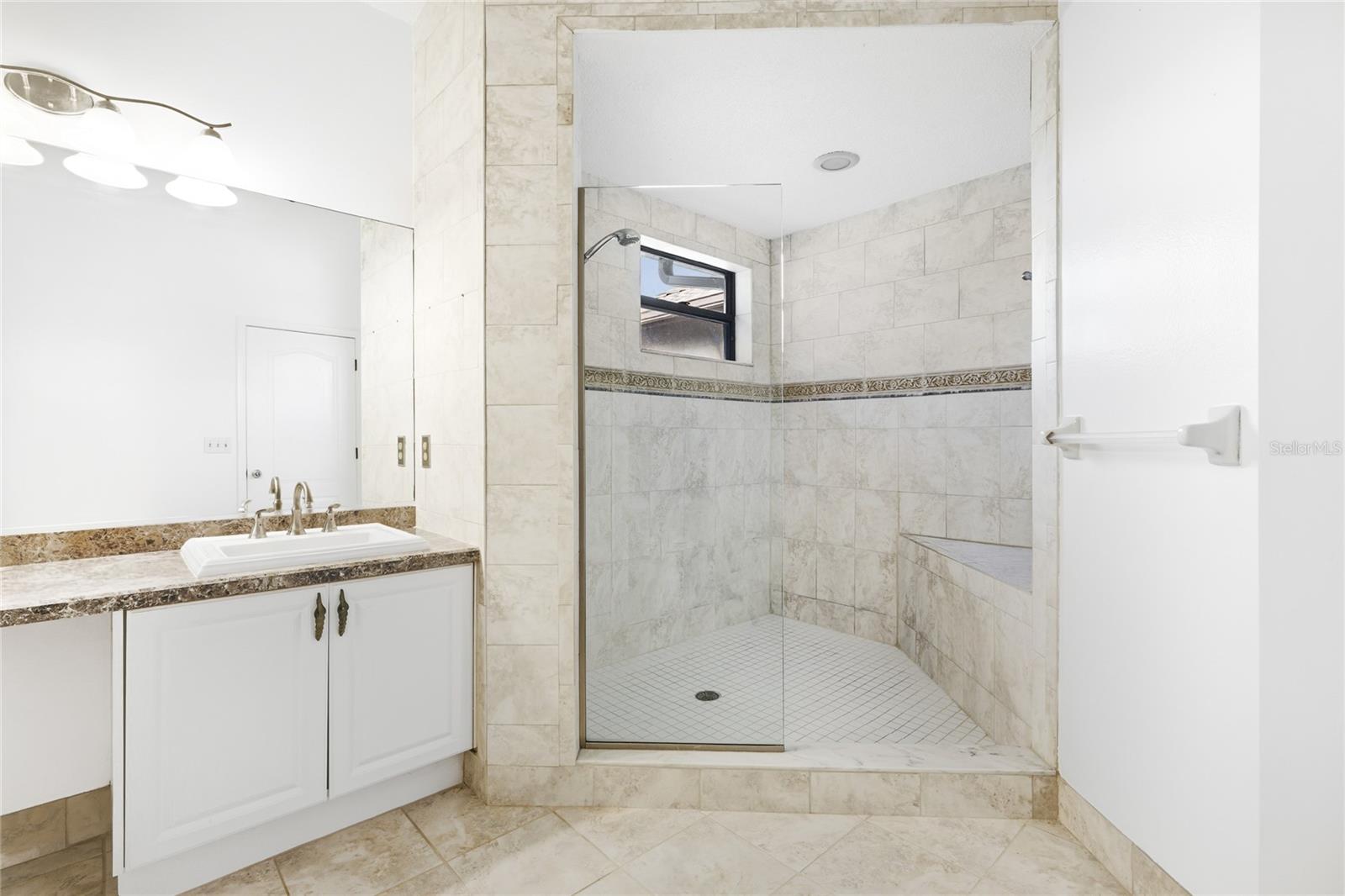 Image 24 of 57 For 1648 Starling Drive 202