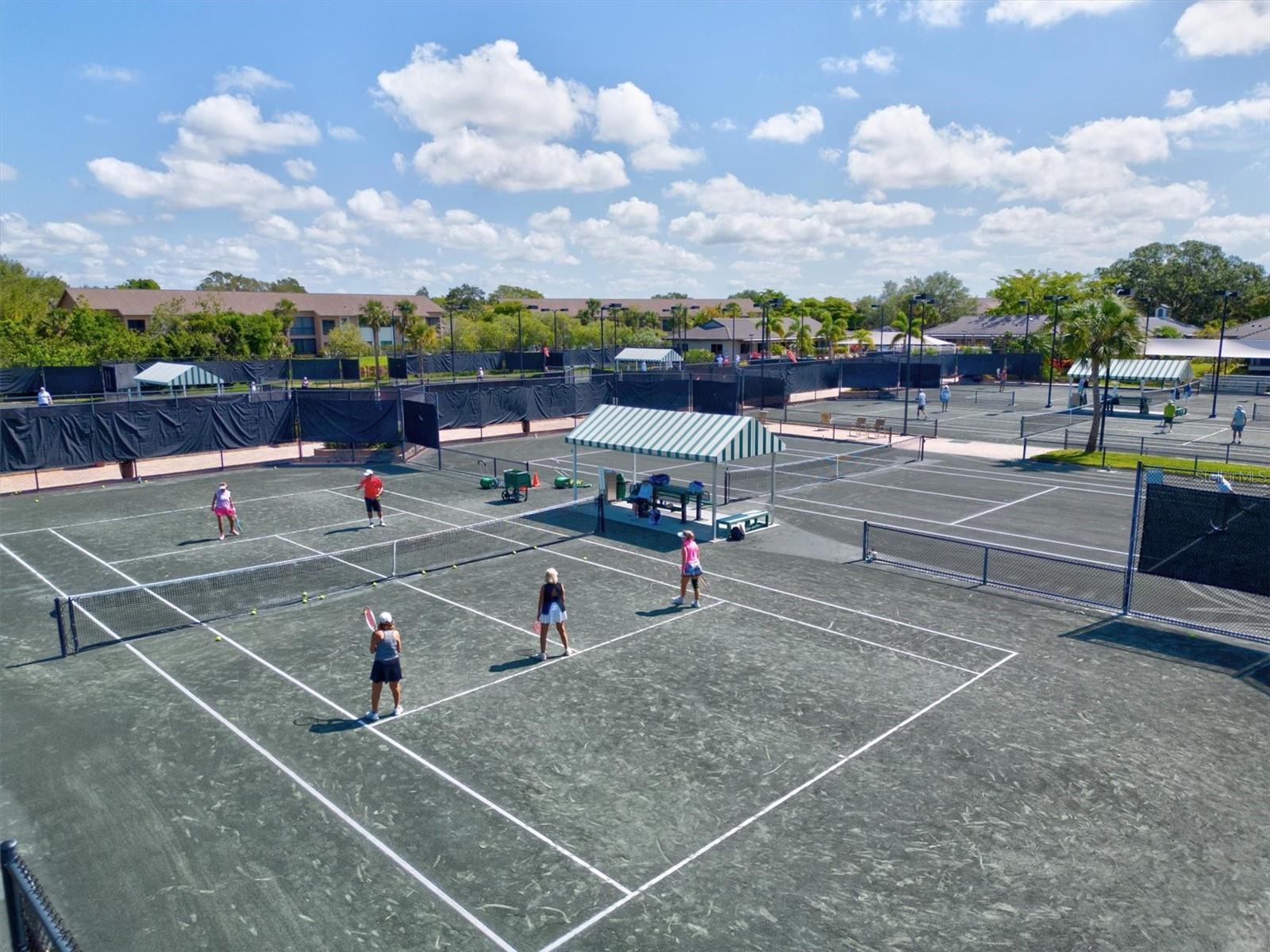 Image 53 of 57 For 1648 Starling Drive 202