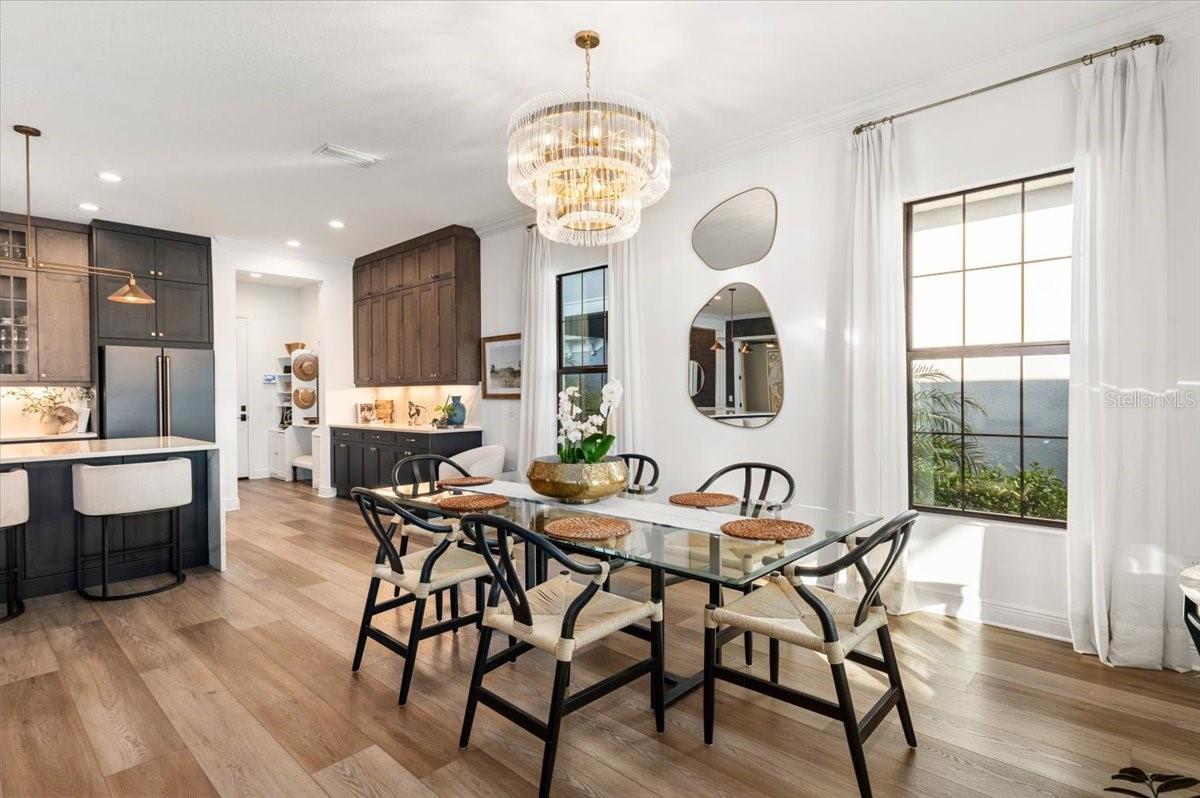 Image 19 of 71 For 6349 Isla Del Ray Avenue