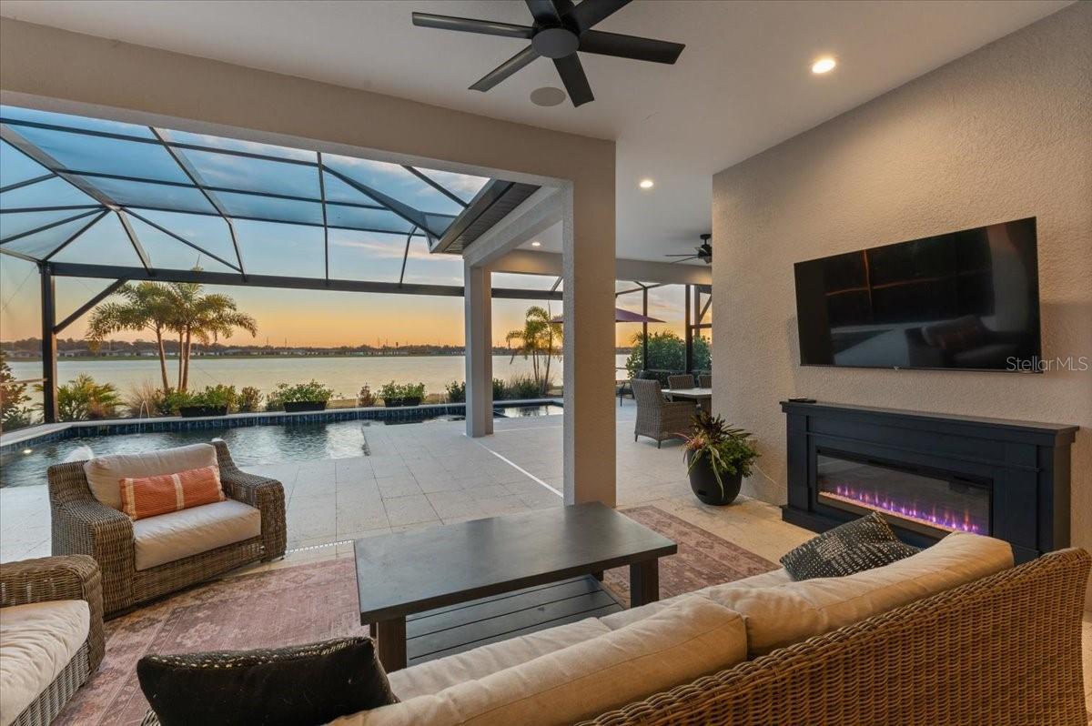 Image 24 of 71 For 6349 Isla Del Ray Avenue