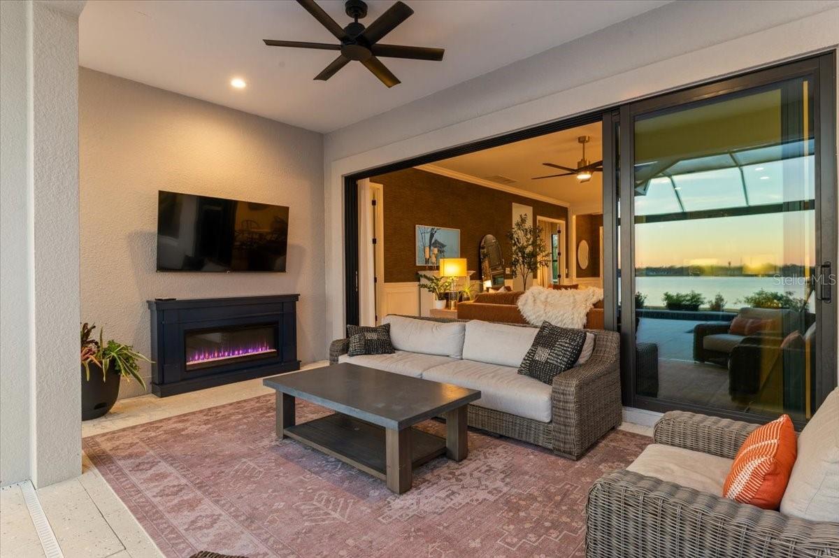 Image 27 of 71 For 6349 Isla Del Ray Avenue