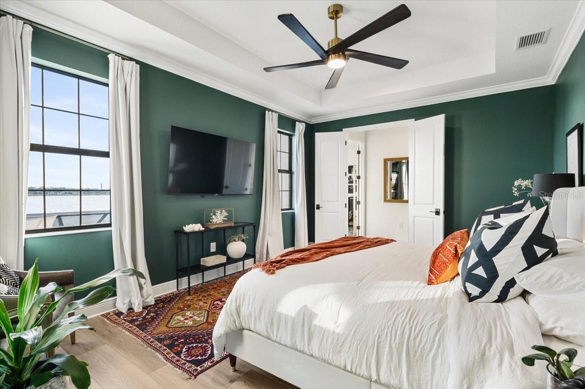 Image 42 of 71 For 6349 Isla Del Ray Avenue