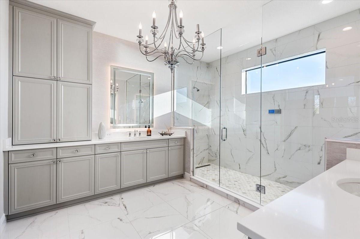 Image 43 of 71 For 6349 Isla Del Ray Avenue