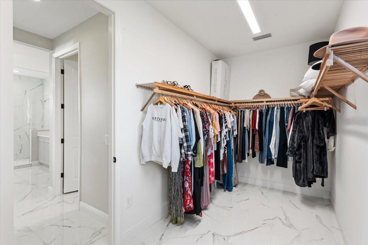 Image 45 of 71 For 6349 Isla Del Ray Avenue