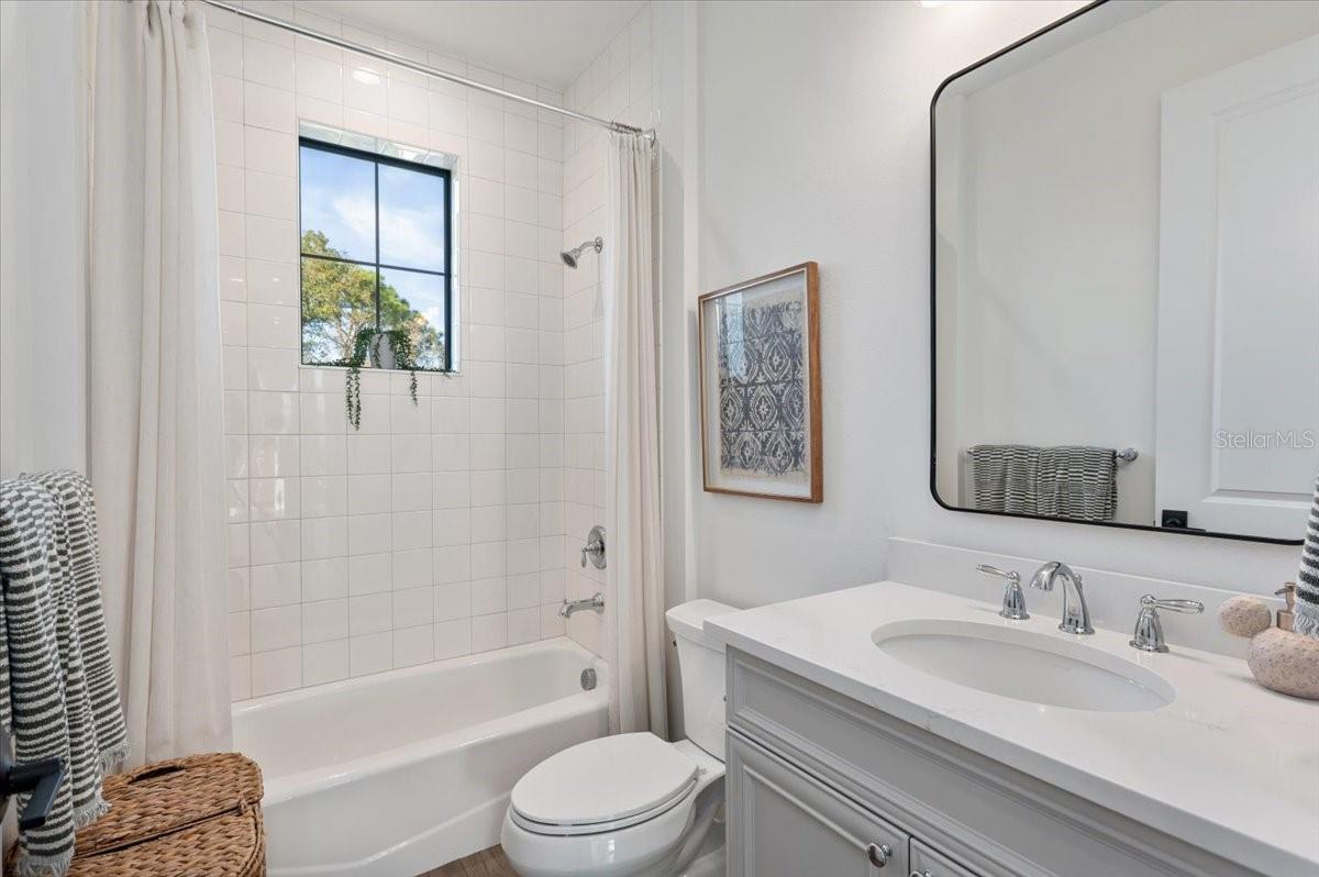 Image 54 of 71 For 6349 Isla Del Ray Avenue