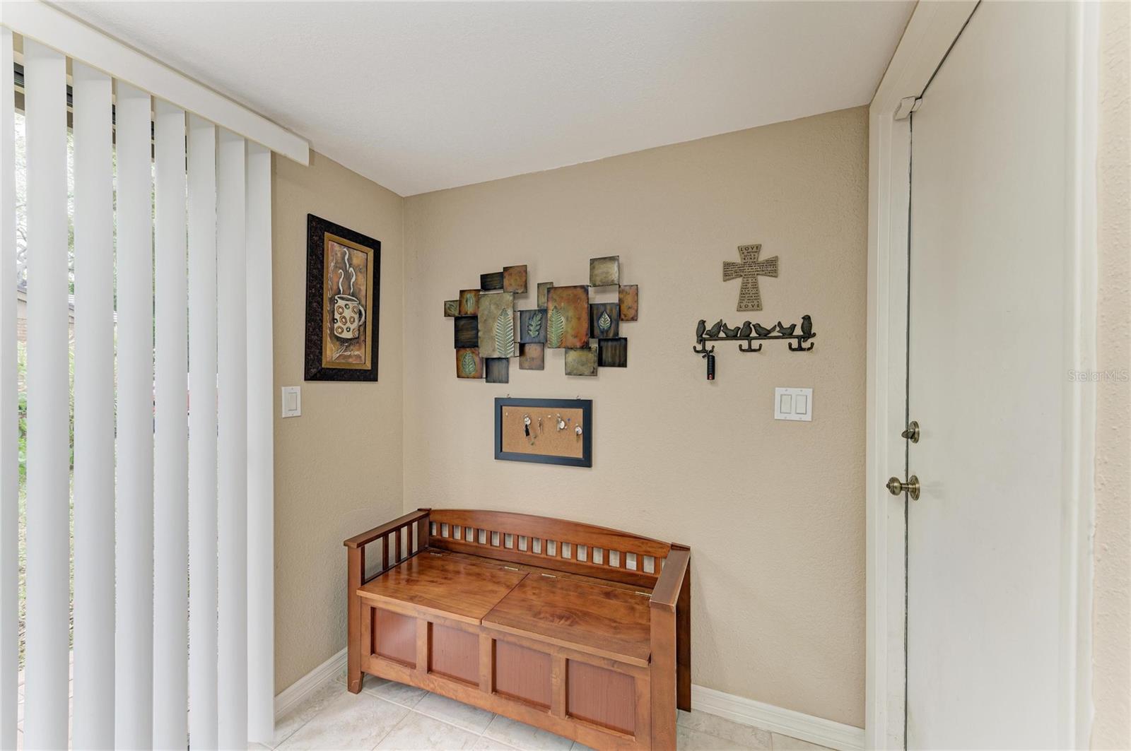 Image 20 of 42 For 1505 Blue Oak Lane