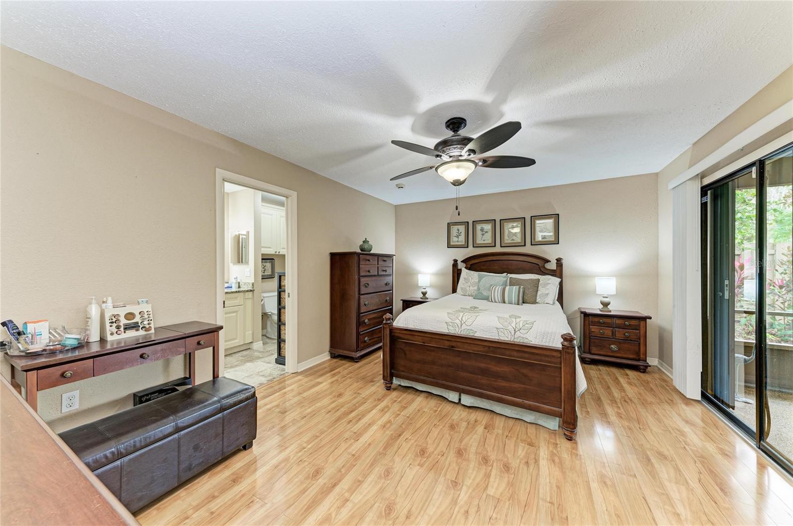 Image 21 of 42 For 1505 Blue Oak Lane