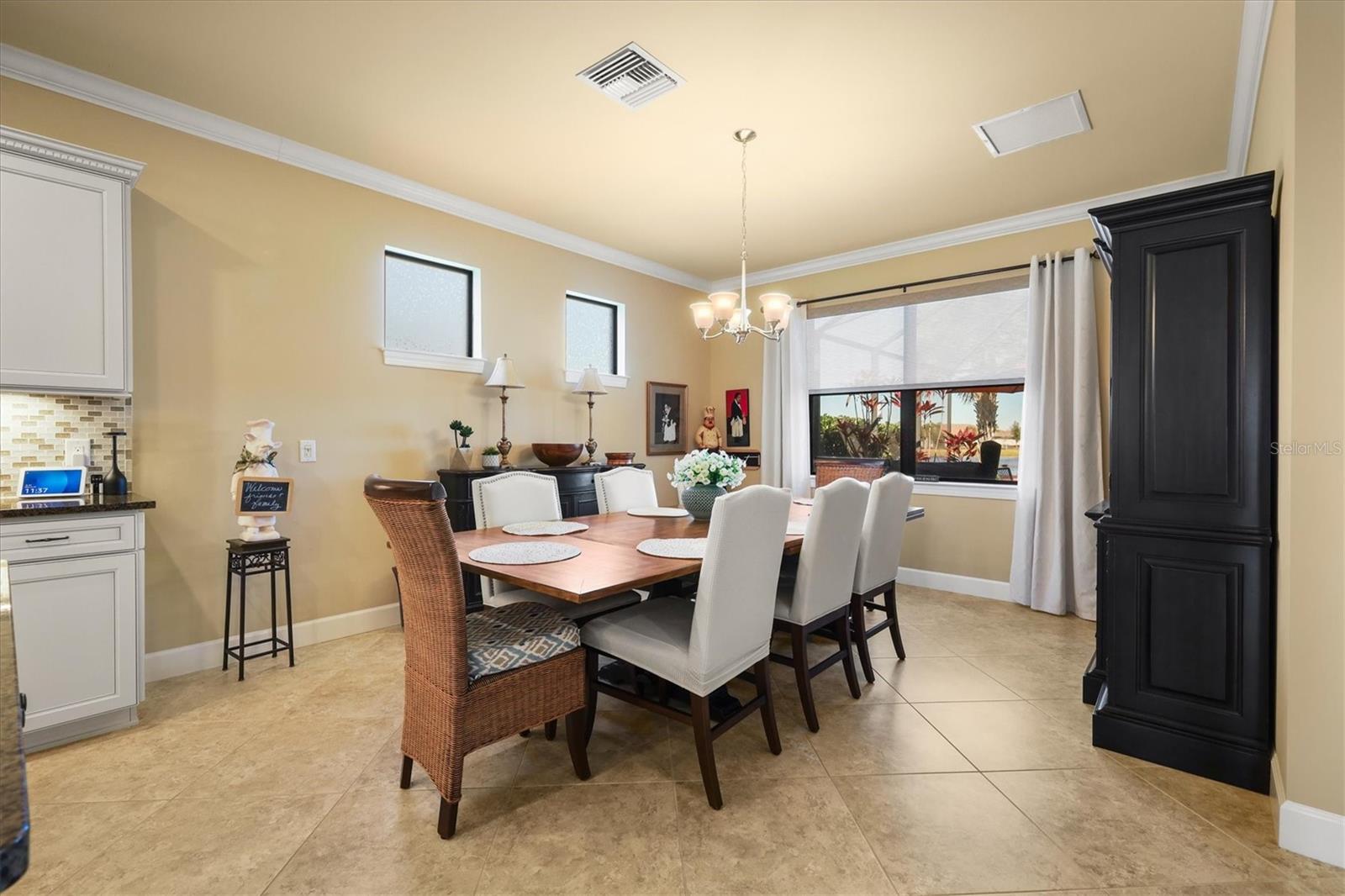 Image 15 of 75 For 17203 Corinna Place