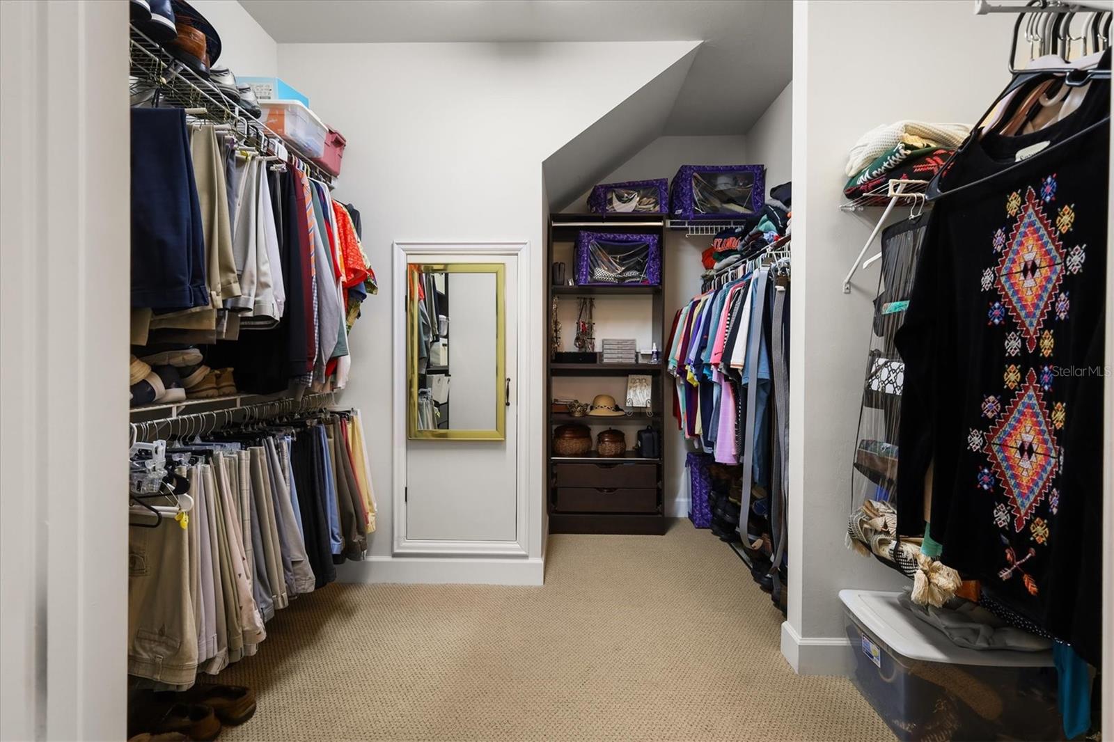 Image 19 of 75 For 17203 Corinna Place