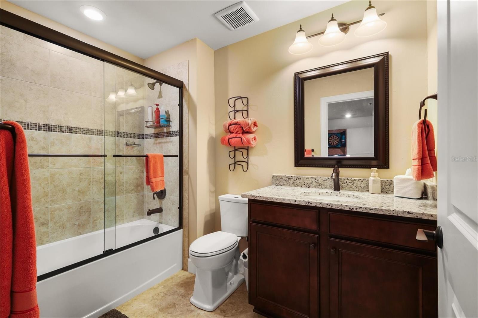 Image 29 of 75 For 17203 Corinna Place