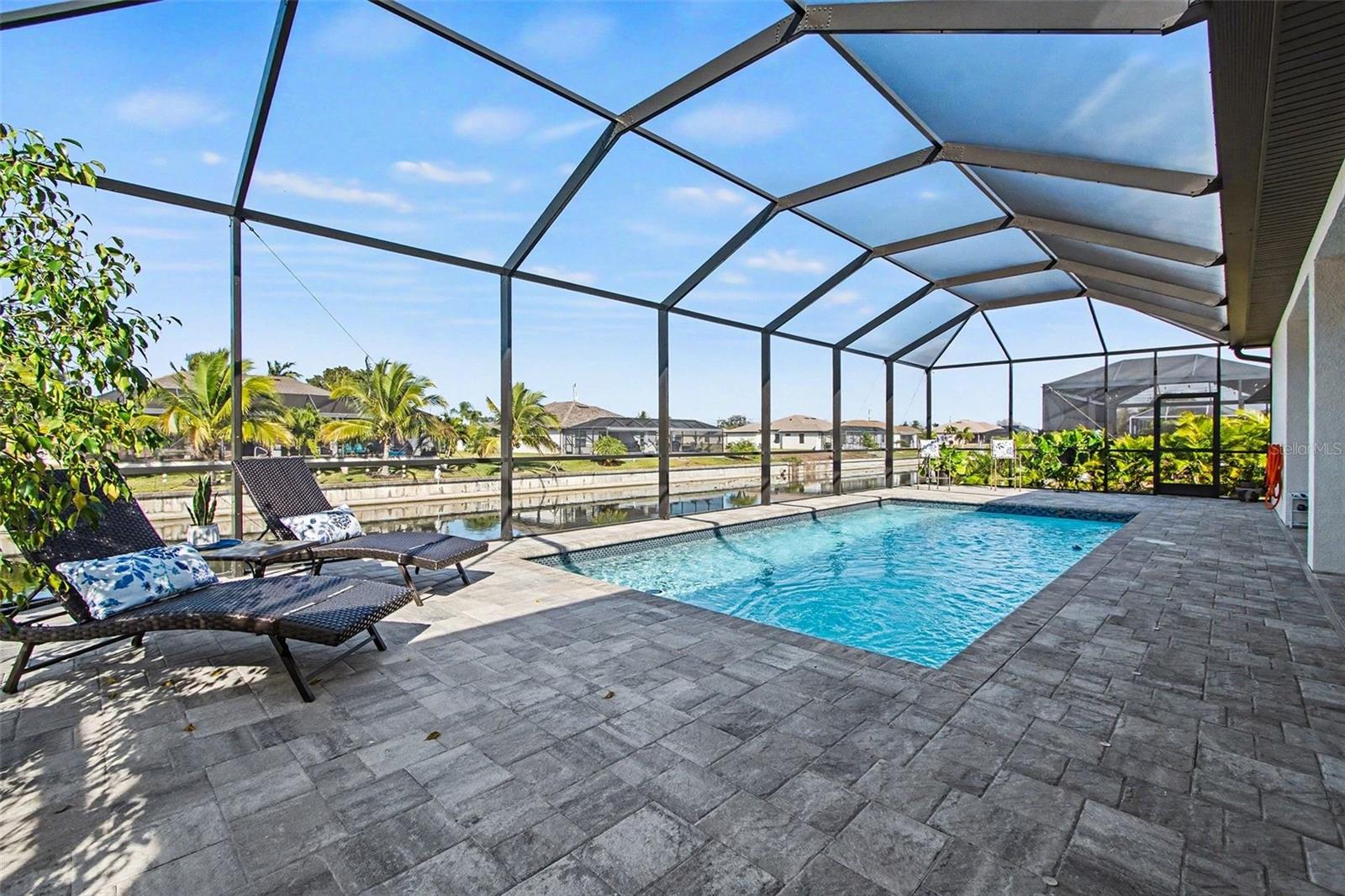 Image 7 of 35 For 1213 24th Street